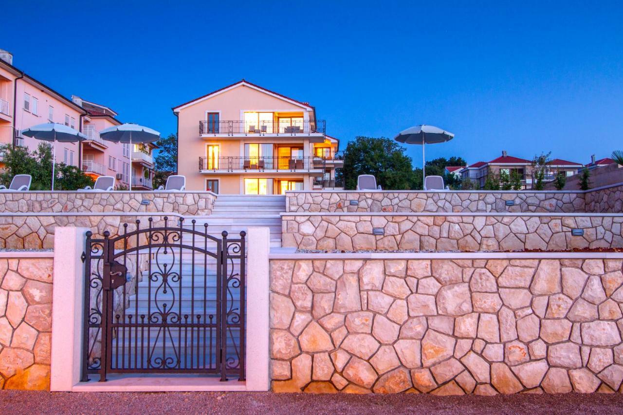 מאלינסקה Luxury Apartments Villa Matea 1 מראה חיצוני תמונה